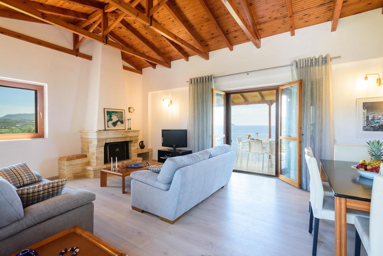 Finisia House Appartement Elia  Buitenkant foto