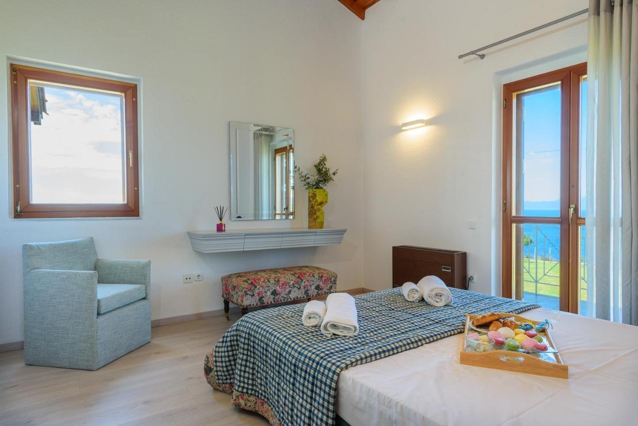Finisia House Appartement Elia  Buitenkant foto