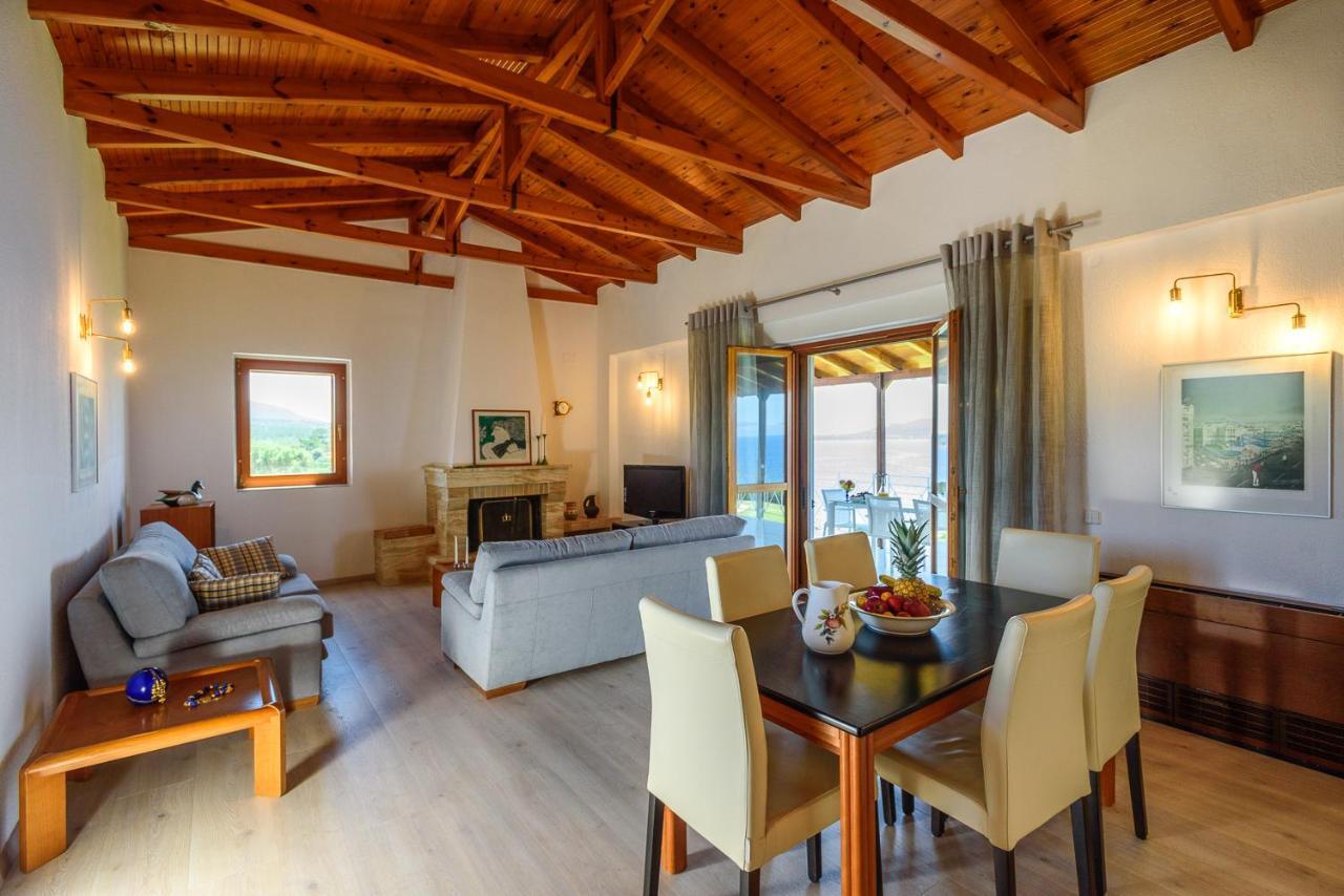 Finisia House Appartement Elia  Buitenkant foto