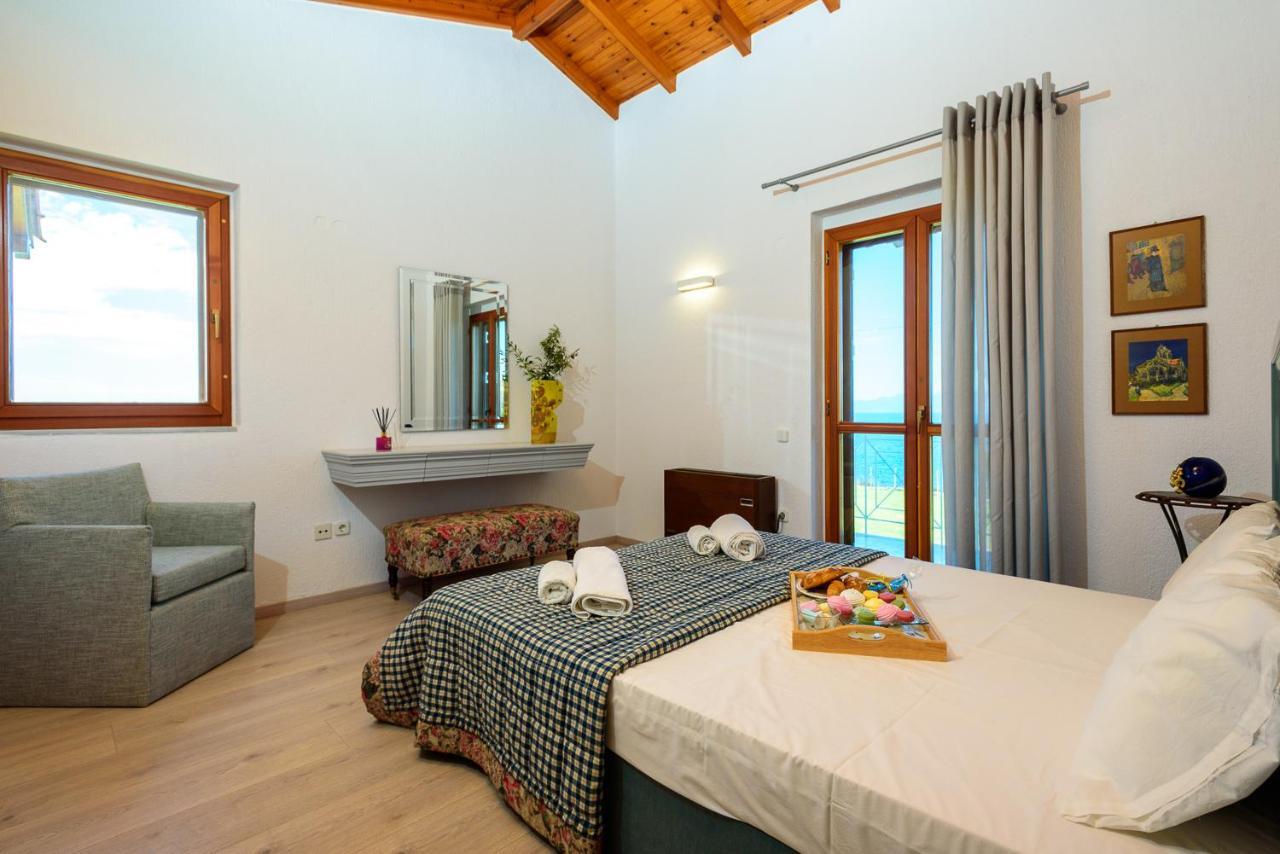 Finisia House Appartement Elia  Buitenkant foto